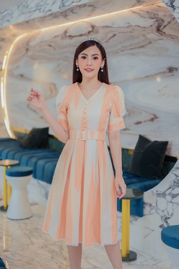 SPC13 Orange3 ketysmile, ชุดเดรสผ้าไทย, ชุดเดรสทำงาน, เดรสผ้าไทย, ชุดเดรสแฟชั่น, ผ้าไทย, ผ้าปาเต๊ะ, ผ้าไหมมัดหมี่, ผ้าฝ้าย,